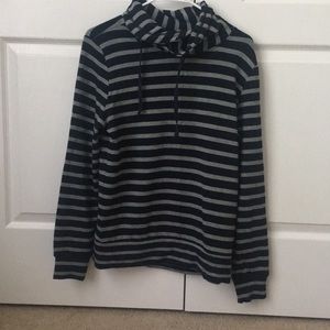 VERY soft sperry sweatshirt, oversized